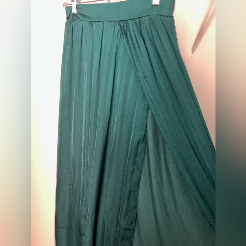 Forever 21 long flowy skirt